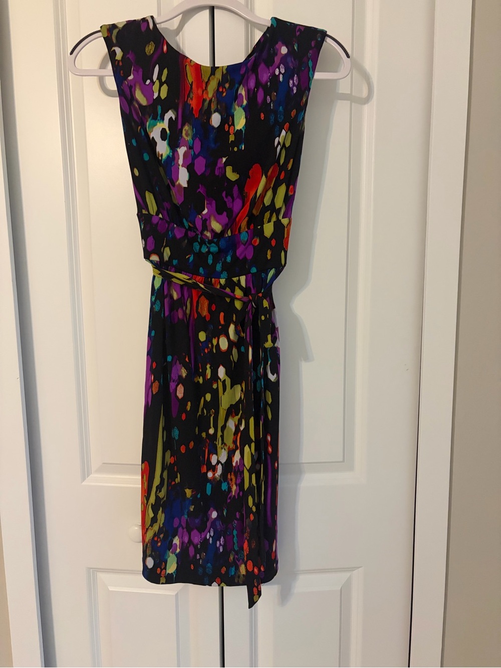 I.N. Studio Black Multicolor Sleeveless Belted Midi Dress